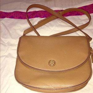 Tory Burch saddle bag Robinson pebbled